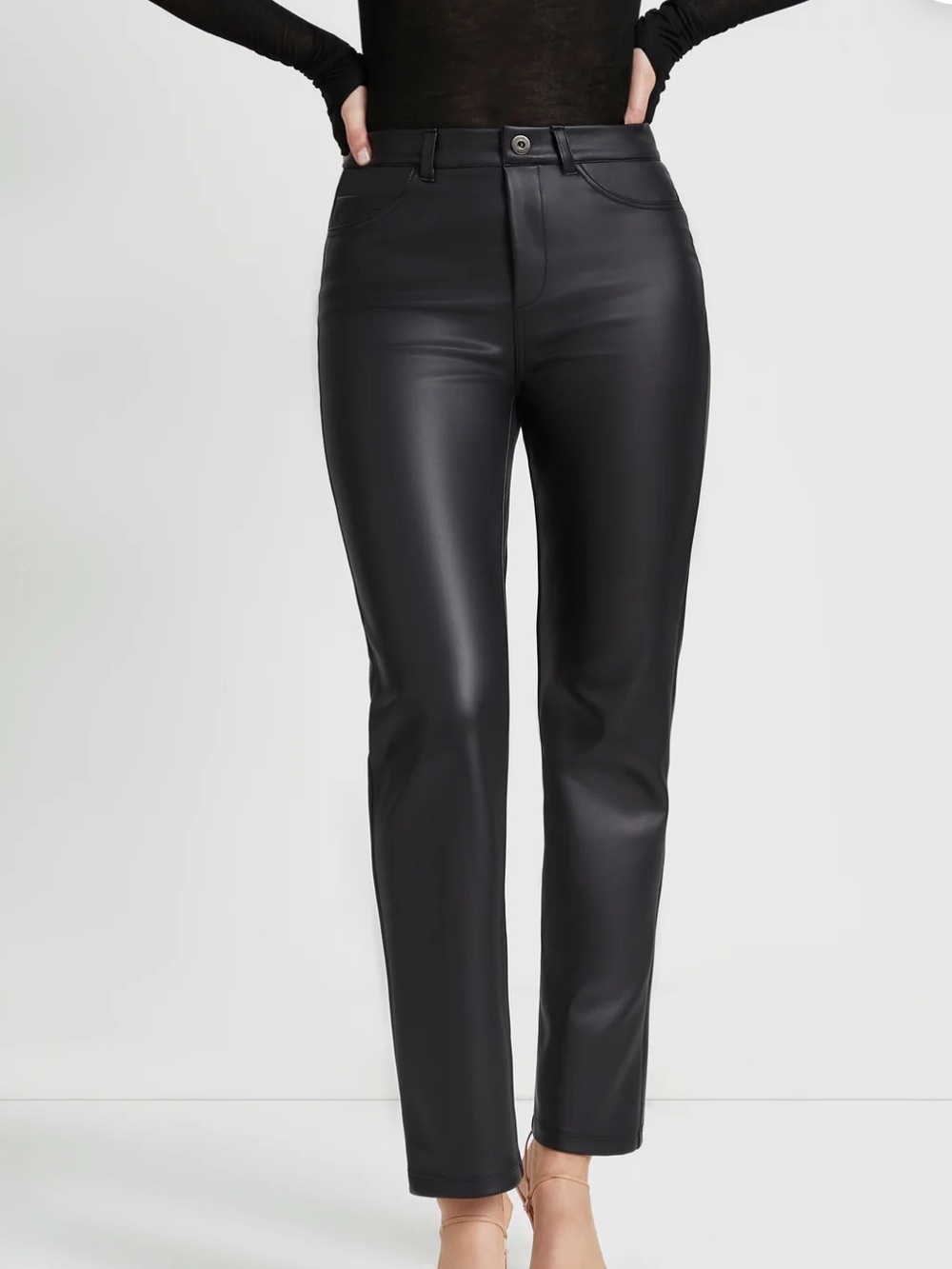 Marcella Vinci Pants
Pull-On Vegan Leather Pants small